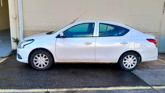 NISSAN VERSA 1.0 12V FLEX 4P MANUAL NISSAN VERSA 1.0 12V FLEX 4P MANUAL